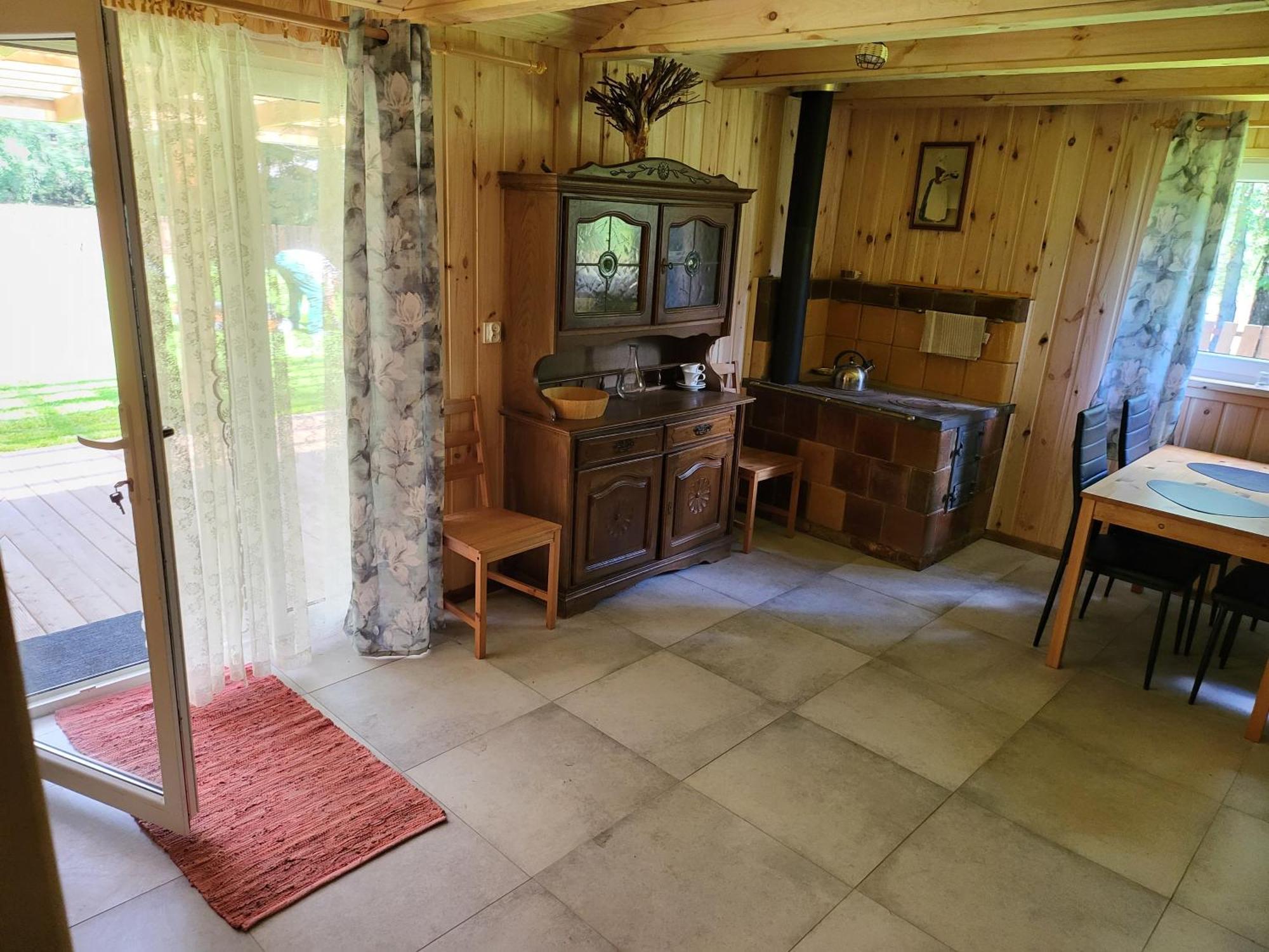 Borowe Chatki Nad Lubiszewem Lipusz Room photo